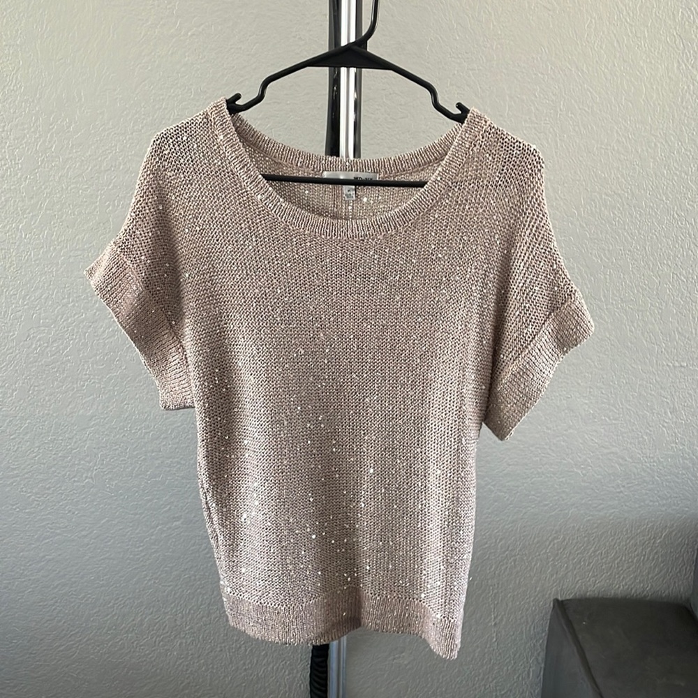 Pale pink sequin top - Size M